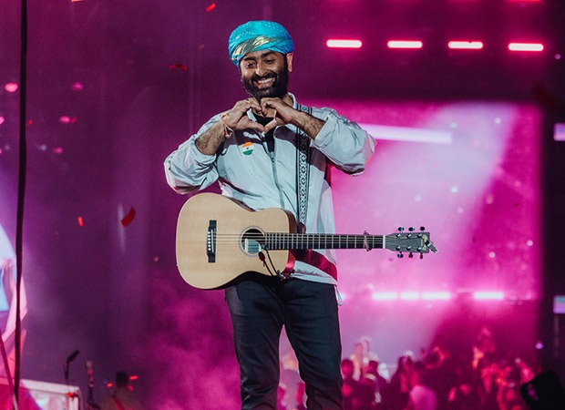 Arijit Singh Tottenham became the first Indian artist to headline and sell UK Stadium with 50,000+ fans in Hotspur: Bollywood News - Bollywood Hut