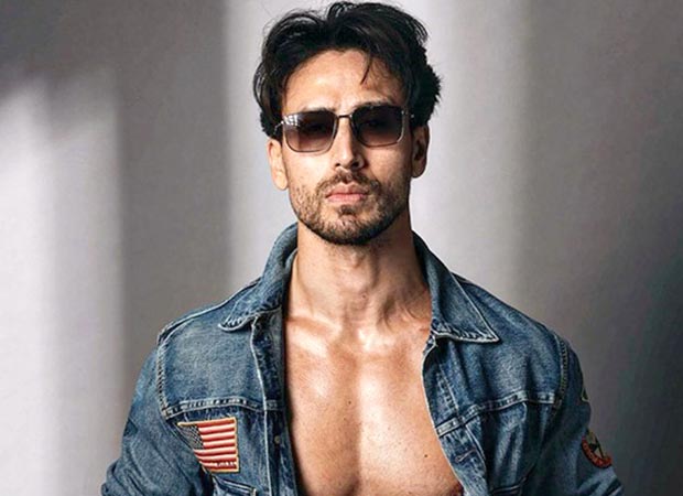 Tiger Shroff at Mumbai apartment Rs. 15.60 Crore: Square Yard: Bollywood News - IHNS Tiger Shroff at Mumbai apartment Rs. 15.60 crore square yard