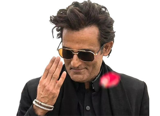 Fact-check: Contrary to reports of 'one week schedule', Akshaye Khanna will not shoot for Dhurandhar 2 Fact-check: Contrary to reports of 'one week schedule', Akshaye Khanna will not shoot for Dhurandhar 2