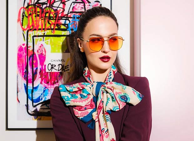 Elli Avram steps in as the new face of Truly Madly : Bollywood News - IHNS Elli Avram steps in as the new face of Truly Madly