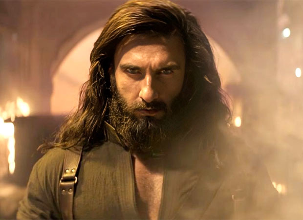 Shocking! Viral video claims Dhurandhar DVD is selling for just Rs 16 in Pakistan Shocking! It is being claimed in the viral video that Dhurandhar DVD is being sold in Pakistan for just Rs 16.