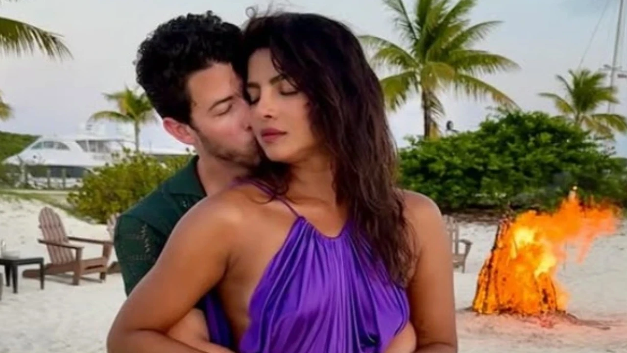 Nick Jonas proves he's Priyanka Chopra's biggest cheerleader, praises her 'remarkable performance' in The Bluff Nick Jonas proves he’s Priyanka Chopra’s biggest cheerleader, hails her 'remarkable performance' in The Bluff