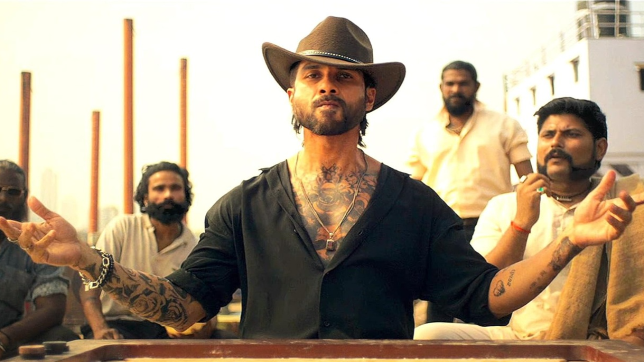 O Romeo Box Office Collection: Shahid Kapoor, Trupti Dimri's film earns well on Saturday, totals Rs. 19 crores in 2 days O Romeo