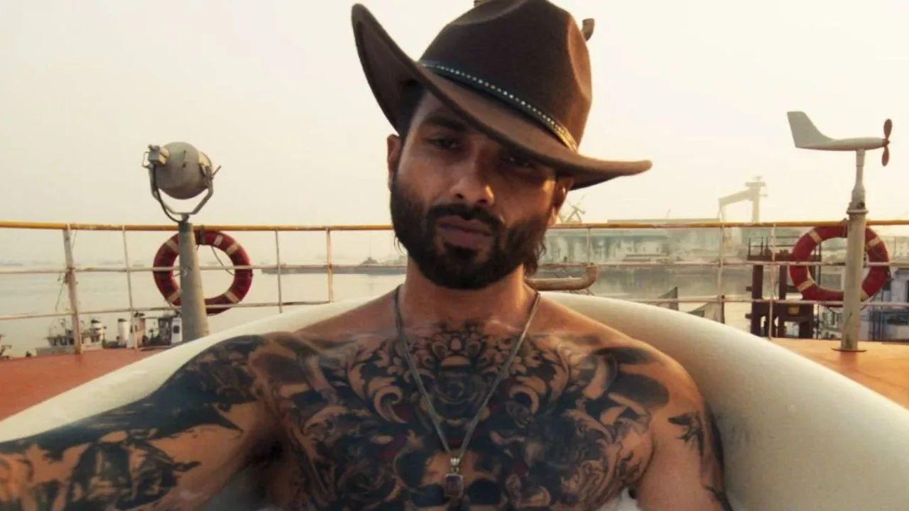 O'Romeo first weekend worldwide box office collection: Shahid Kapoor and Trupti Dimri starrer collects Rs 45 crore globally in 3 days O'Romeo 1st Weekend Worldwide Box Office Collections: Shahid Kapoor and Triptii Dimri starrer scores Rs 45 crore globally in 3 days