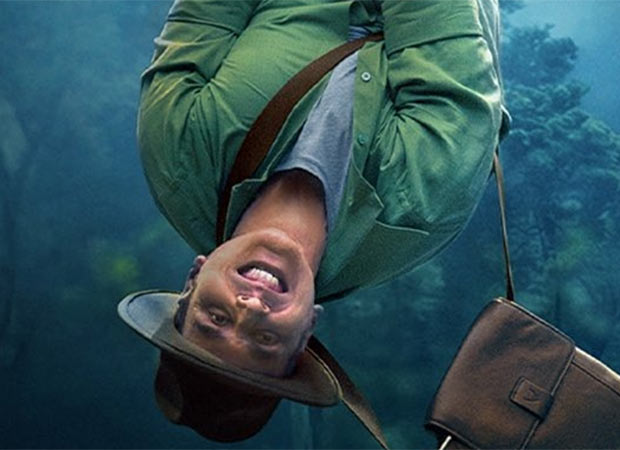 Akshay Kumar is hanging upside down in the scary poster of Bhoot Bangla; Teaser to release on March 12 Akshay Kumar is hanging upside down in the scary poster of Bhoot Bangla; Teaser will come on 12th March