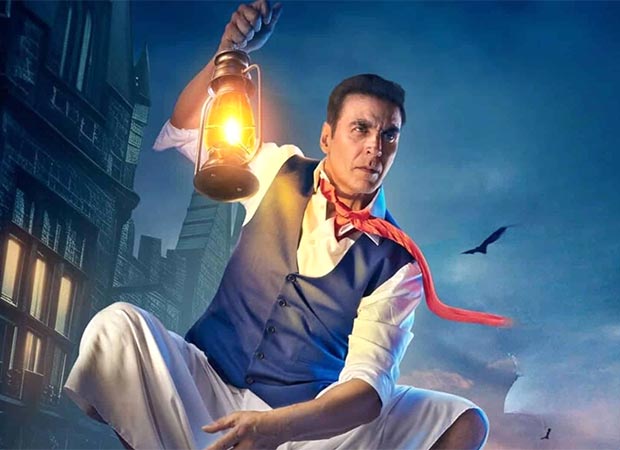 Akshay Kumar starrer Bhoot Bangla gets UA16 certificate; Priyadarshan's film is all set to deliver a family-friendly summer treat Akshay Kumar starrer Bhoot Bangla gets UA16 certificate; Priyadarshan film is all set to deliver a family-friendly summer treat