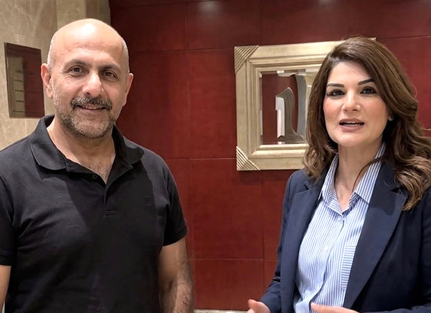 Composer-singer Vishal Dadlani in trouble for interacting with controversial Pakistani journalist Safina Khan Composer-singer Vishal Dadlani in trouble for interacting with controversial Pakistani journalist Safina Khan : Bollywood News - Bollywood Hungama