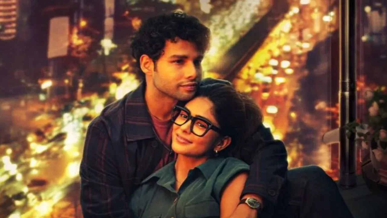 Do Deewane Sahar Mein Box Office Collection: Siddhant Chaturvedi and Mrunal Thakur starrer earns just Rs 10 lakh on second Monday, nears dramatic end Do Deewane Seher Mein Box Office Collections