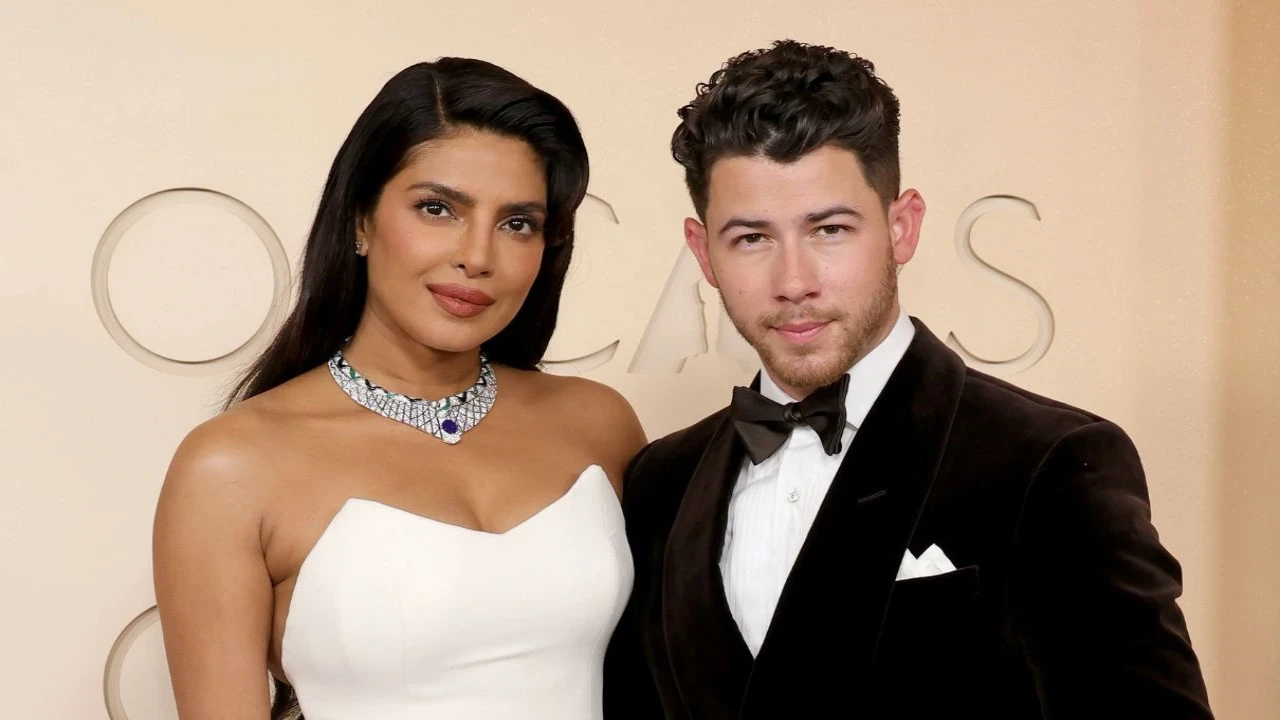 Oscars 2026: Priyanka Chopra slays in Dior gown, husband Nick Jonas gives clarification in advance by standing outside the venue Priyanka Chopra, Nick Jonas: courtesy of Getty Images