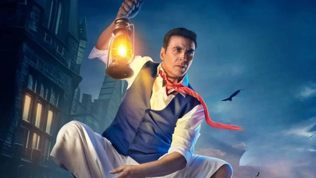 Bhoot Bangla Box Office: Akshay Kumar-led horror comedy does well on second Wednesday, reaches Rs 120 crore Bhooth Bangla Box Office: Akshay Kumar-led horror comedy holds well on 2nd Wednesday, cume nears Rs 120 crore mark