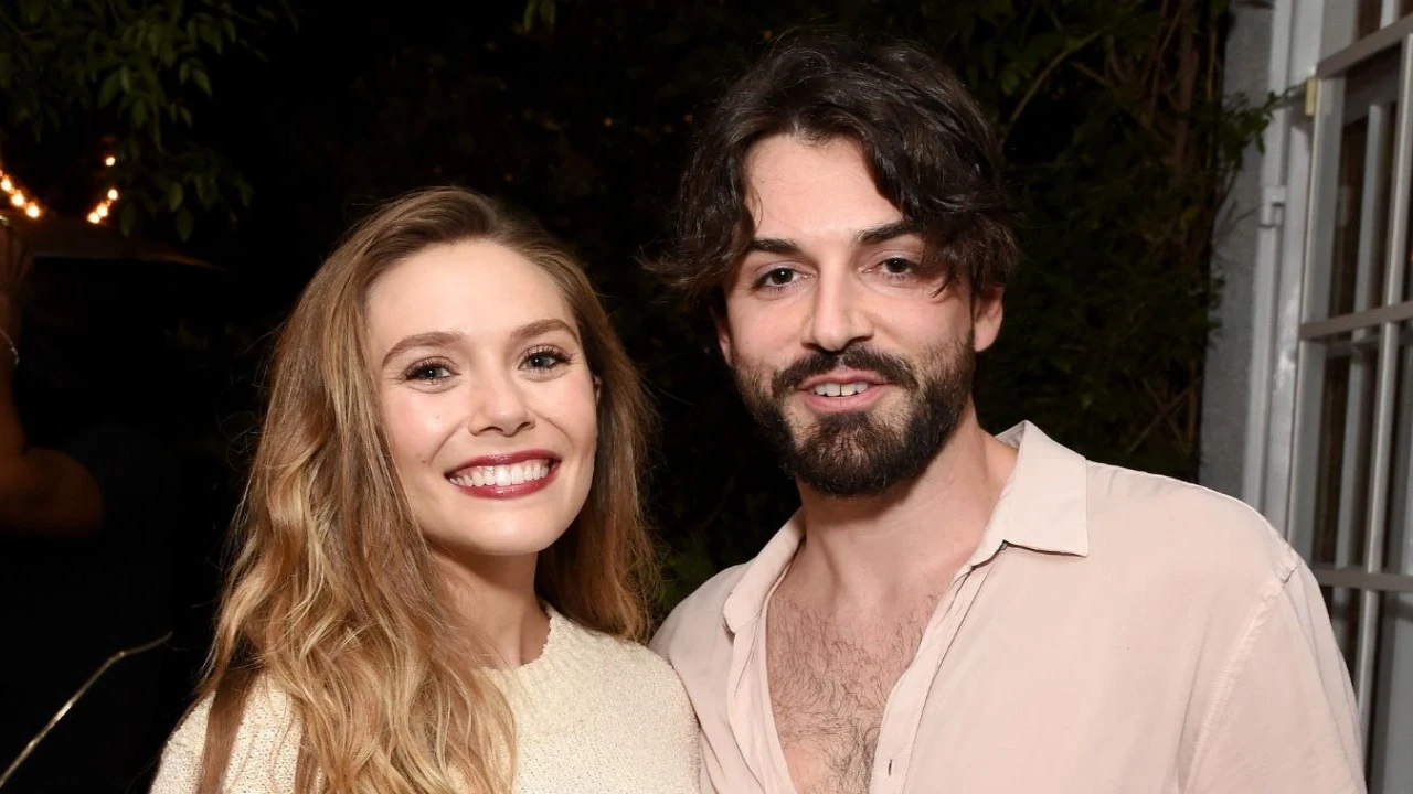 Elizabeth Olsen sparks pregnancy rumors by stepping out with baby bump with husband Robbie Arnett: Report Elizabeth Olsen and Robbie Arnett: courtesy of Getty Images