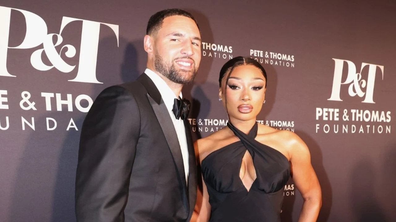 Megan Thee Stallion cries on stage after accusing boyfriend Klay Thompson of cheating: 'Needs a real break' Klay Thompson, Megan Thee Stallion: courtesy of Getty Images