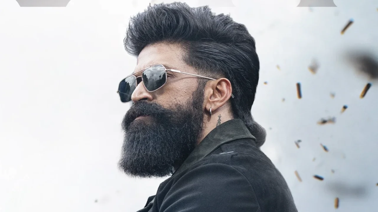 Toxic: Yash's gangster action film set in 60s Goa described as a 'father-son revenge saga' about power Toxic: Yash’s period gangster actioner set in 60s Goa touted to be ‘father-and-son revenge saga’ about power