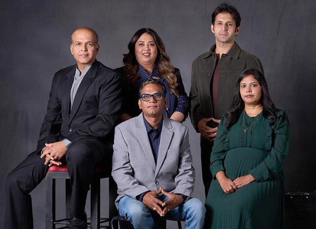 Ashutosh Gowarikar to direct docu-drama Temple Raiders based on stolen temple artefacts Ashutosh Gowarikar to direct docu-drama Temple Raiders based on stolen temple artefacts